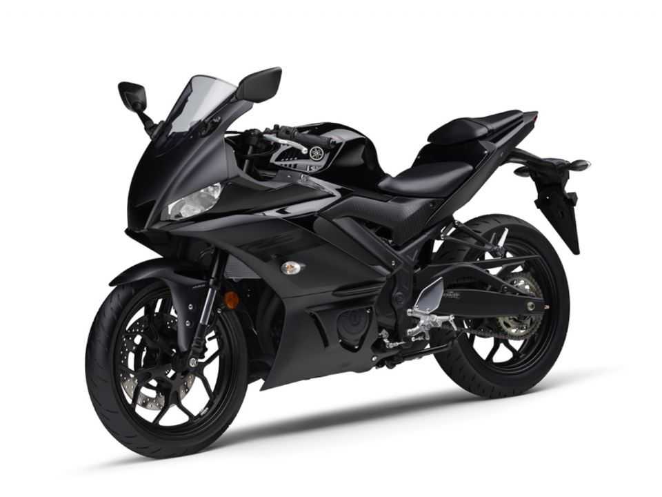 Versão japonesa da Yamaha R3 2021